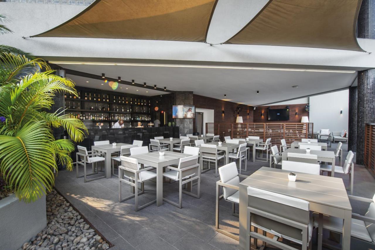 Hotel Tropico Luanda Exterior photo